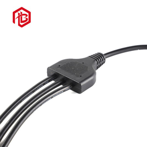 Zócalo de cable impermeable vendedor caliente 2017 con enchufe múltiple